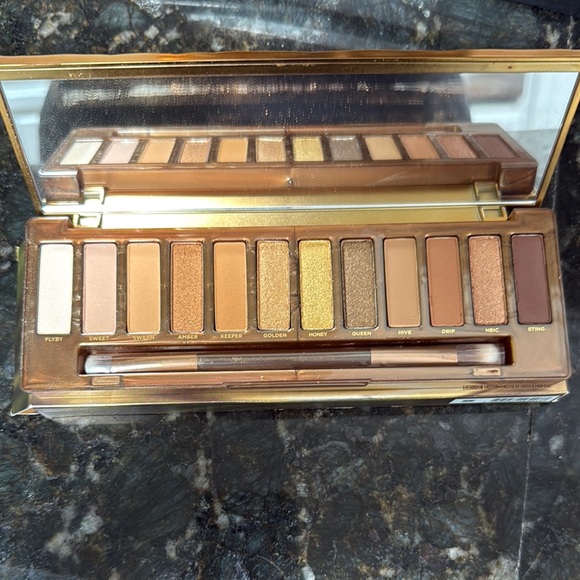 Urban Decay Naked Honey Eyeshadow Palette - Picture 1 of 4